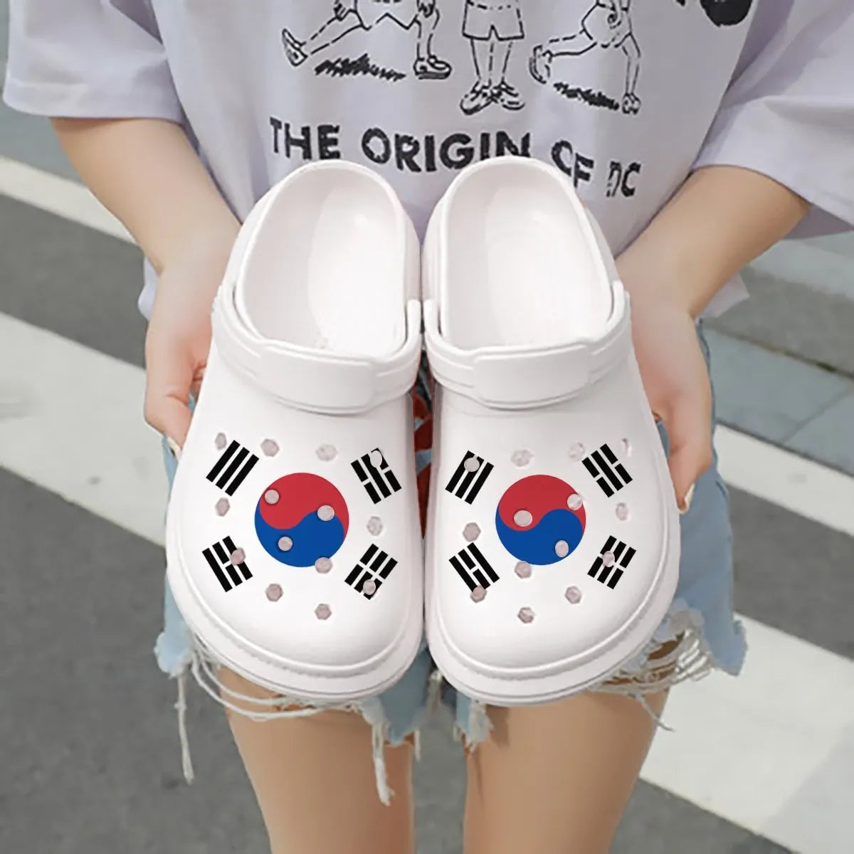 south-korea-flag-clog