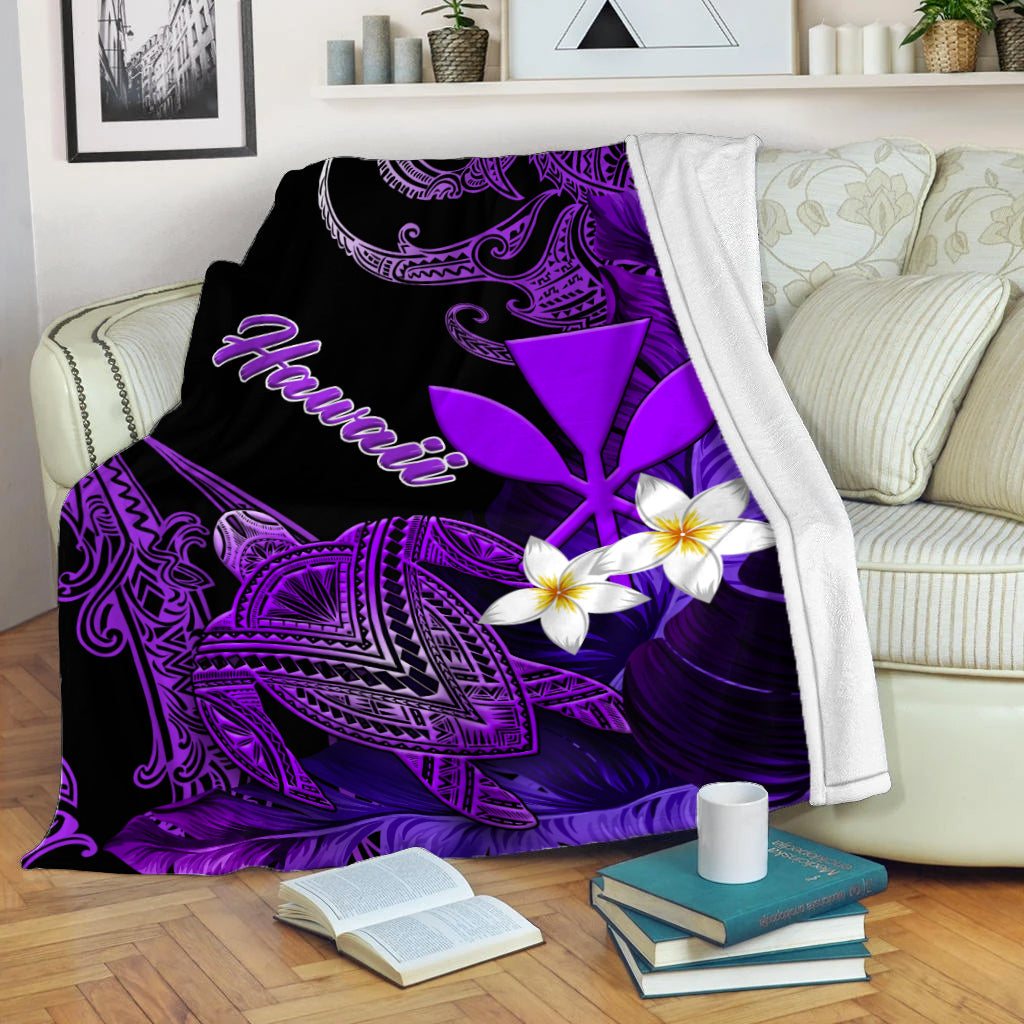 hawaii-turtle-with-plumeria-leaf-purple-blanket