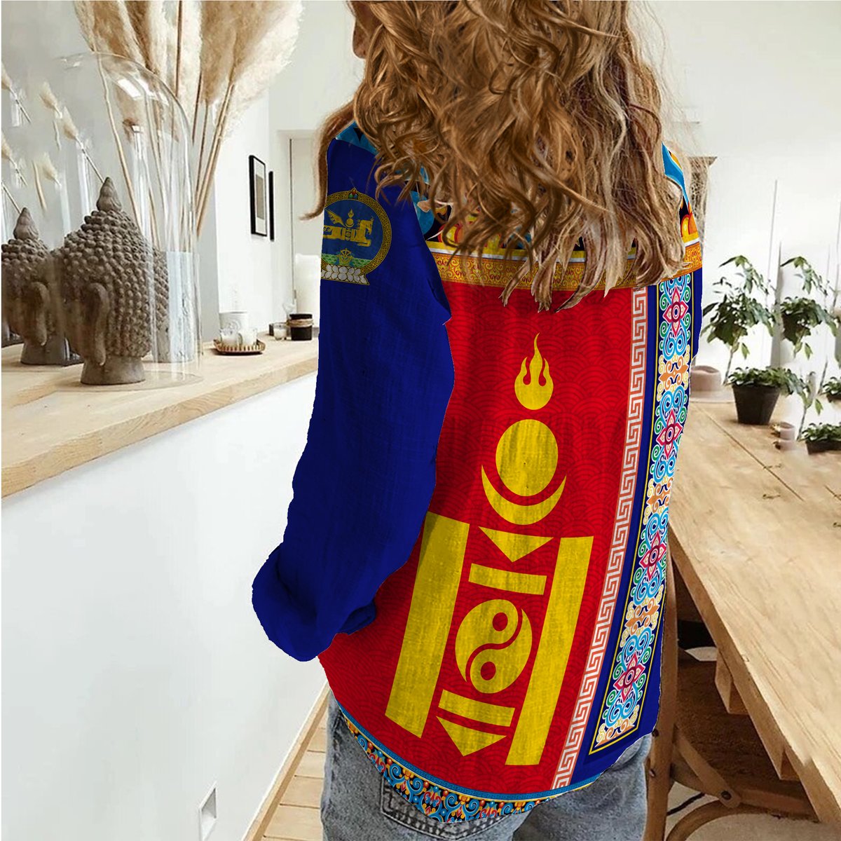 Women’s casual long-sleeve shirt with colorful blue and red back panel print