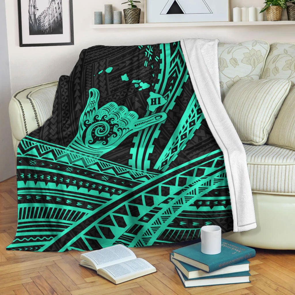 hawaii-shaka-polynesian-tribal-turquoise-blanket