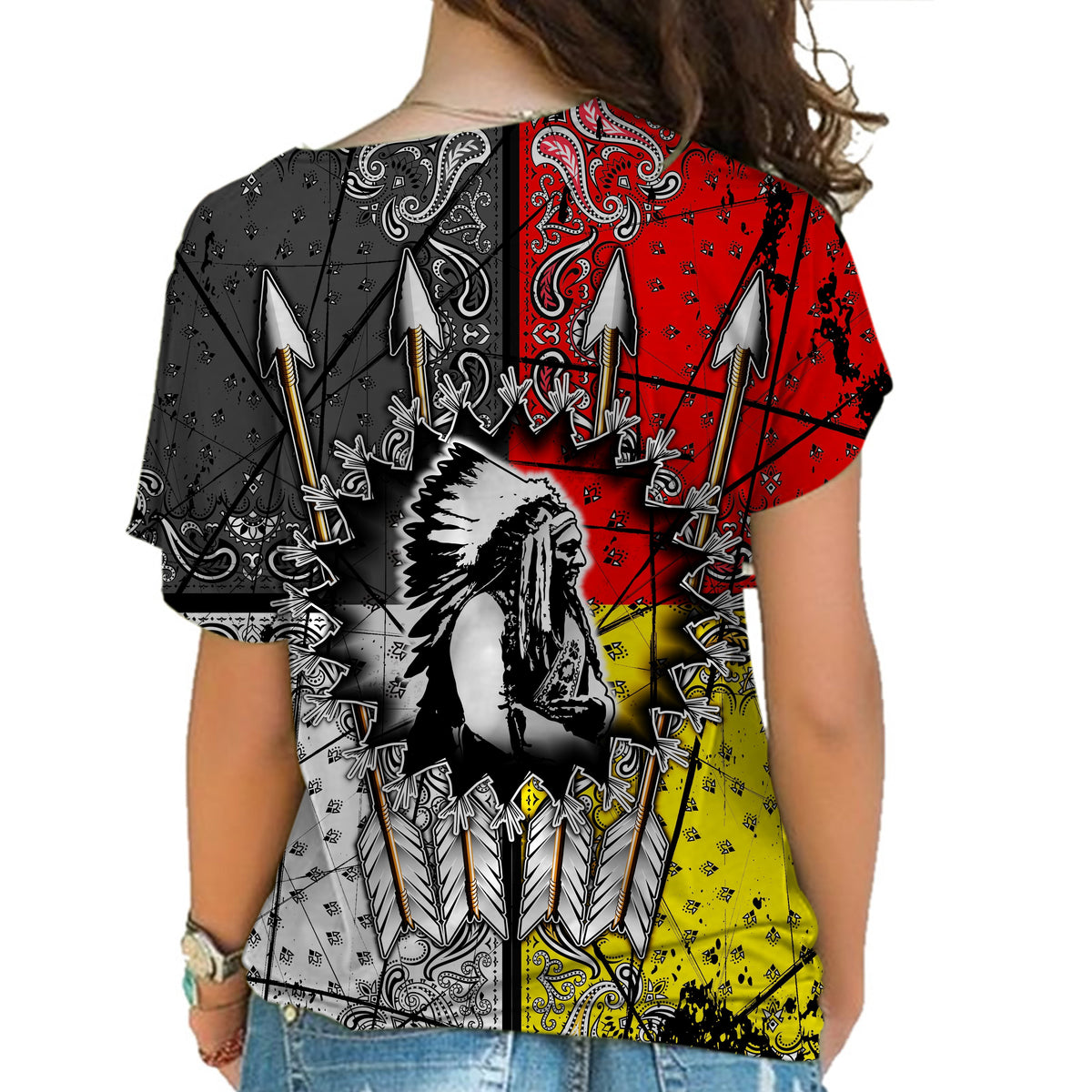 Rückansicht Cross-Shoulder T-Shirt Damen mit Pfeil-Indianer-Motiv, schwarz/rot/gelb