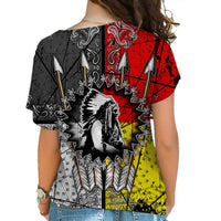 Rückansicht Cross-Shoulder T-Shirt Damen mit Pfeil-Indianer-Motiv, schwarz/rot/gelb