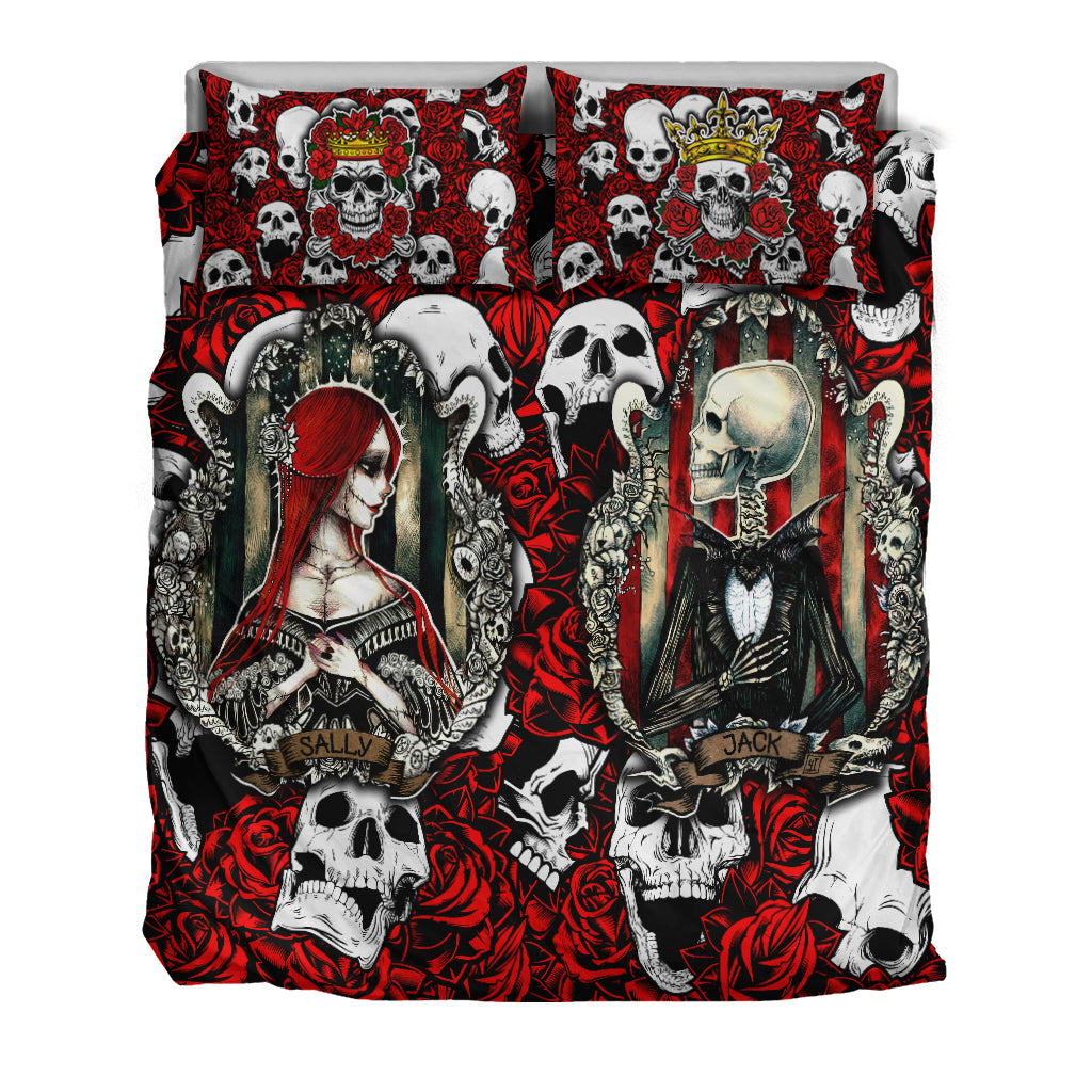 Skull and rose themed red black bedding set with two pillowcases and character prints
