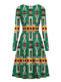 Green long-sleeve dress, round neck, multicolor geometric pattern, A-line skirt