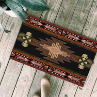 Schmutzfangmatte mit Native-American Geometrie in Braun, Schwarz und Goldtönen