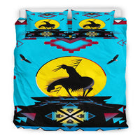 Turquoise bedding set with two pillows, black horse on yellow circle, blue/red triangle accents