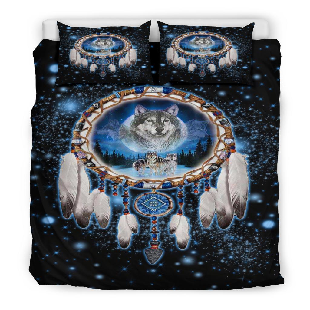 Wolf dreamcatcher comforter set with dark starry print and two pillowcases
