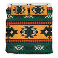 Multicolor Aztec geometric comforter with two matching decorative pillowcases