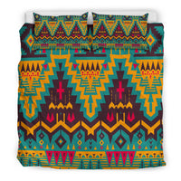 Bedding set with symmetrical chevron and arrow motifs in teal, orange, and dark plum