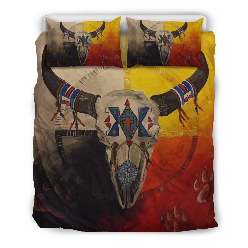 Vollansicht Bettwäsche-Set: Büffelkopf-Design, Decke mit Muster und 2 Kissen