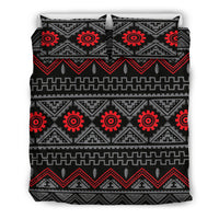 Bettwäsche-Set, Ansicht von vorne: schwarz mit roten Kreismotiven und Zickzack-Elementen
