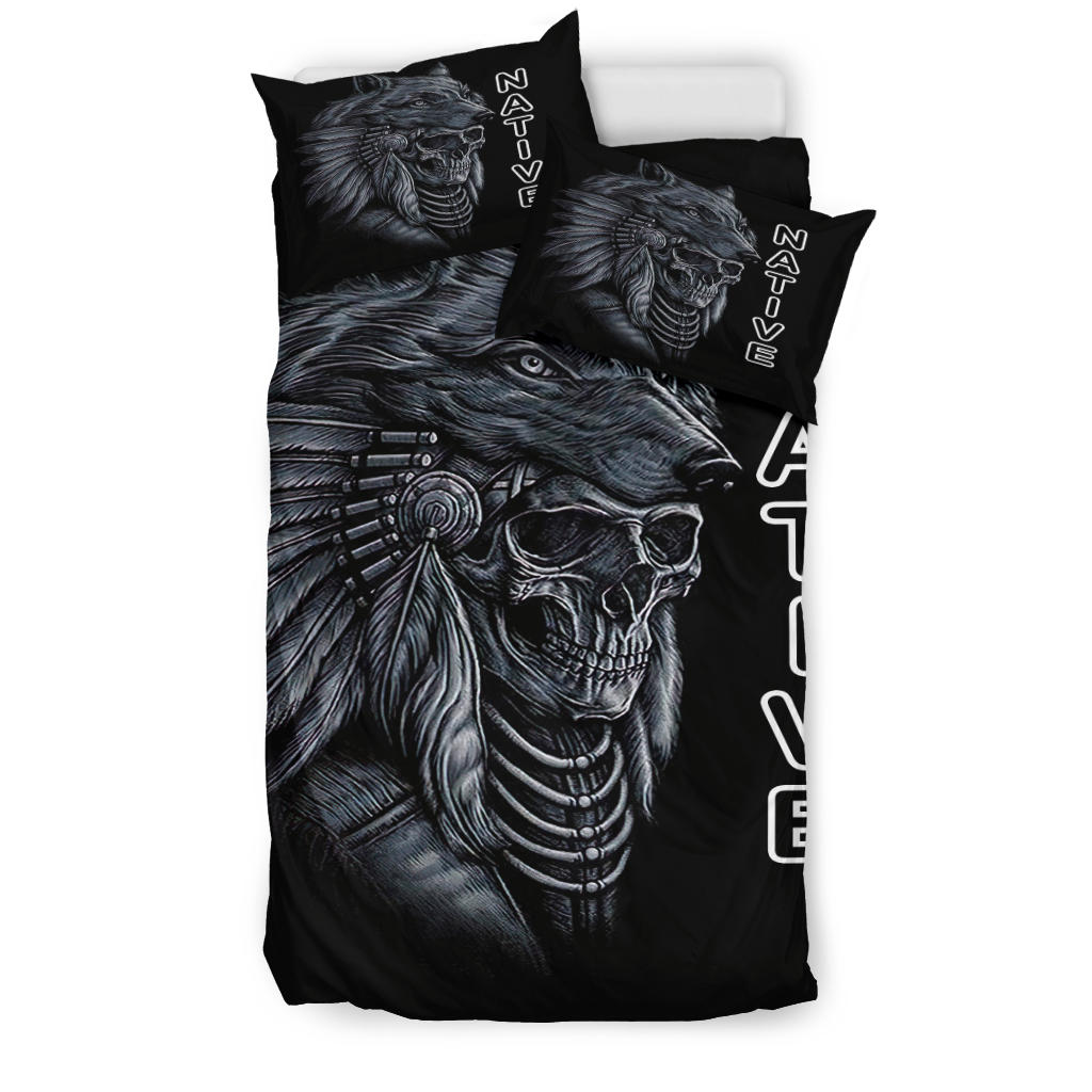 Black bedding set with Native skull, eagle feather, and horse head print on duvet