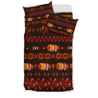 Native American style feather motif bedding set, dark base with red and multicolor pattern
