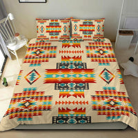 Creme Bettwäsche-Set mit mehrfarbigem Native-American Patchwork-Muster, Decke und Kissen