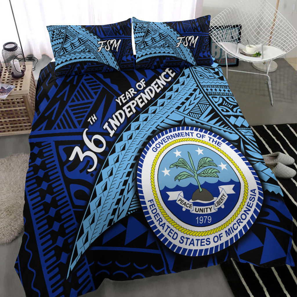 Blue FSM bedding set with close-up circular Independence seal and patterned duvet