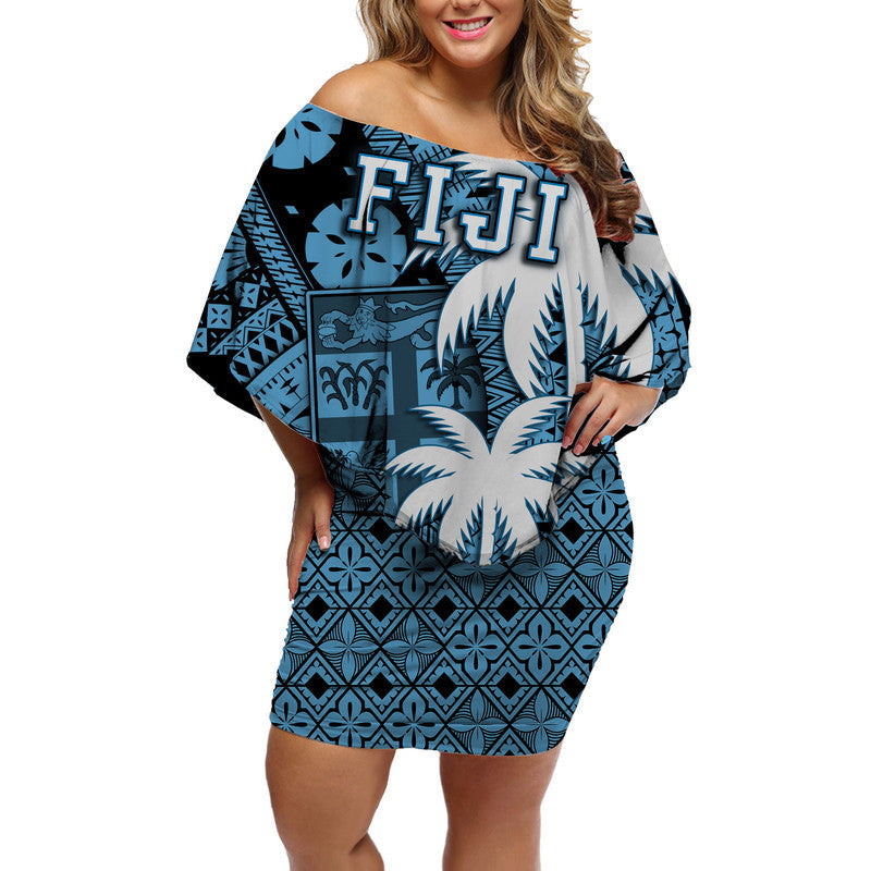 Off-shoulder short dress with blue, black and white tropical print, loose sleeves