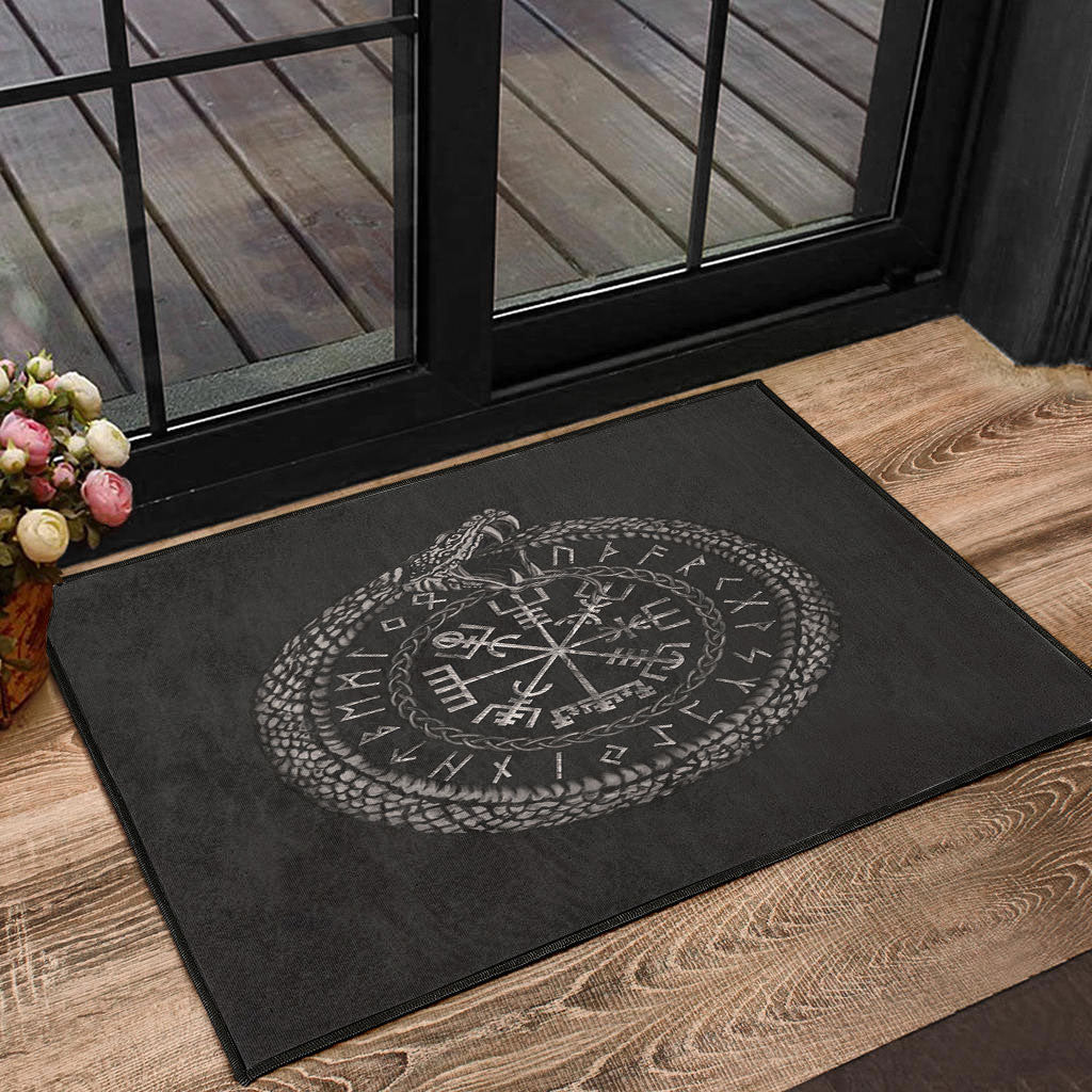 Black Viking door mat with Vegvisir compass, ouroboros and rune circle design