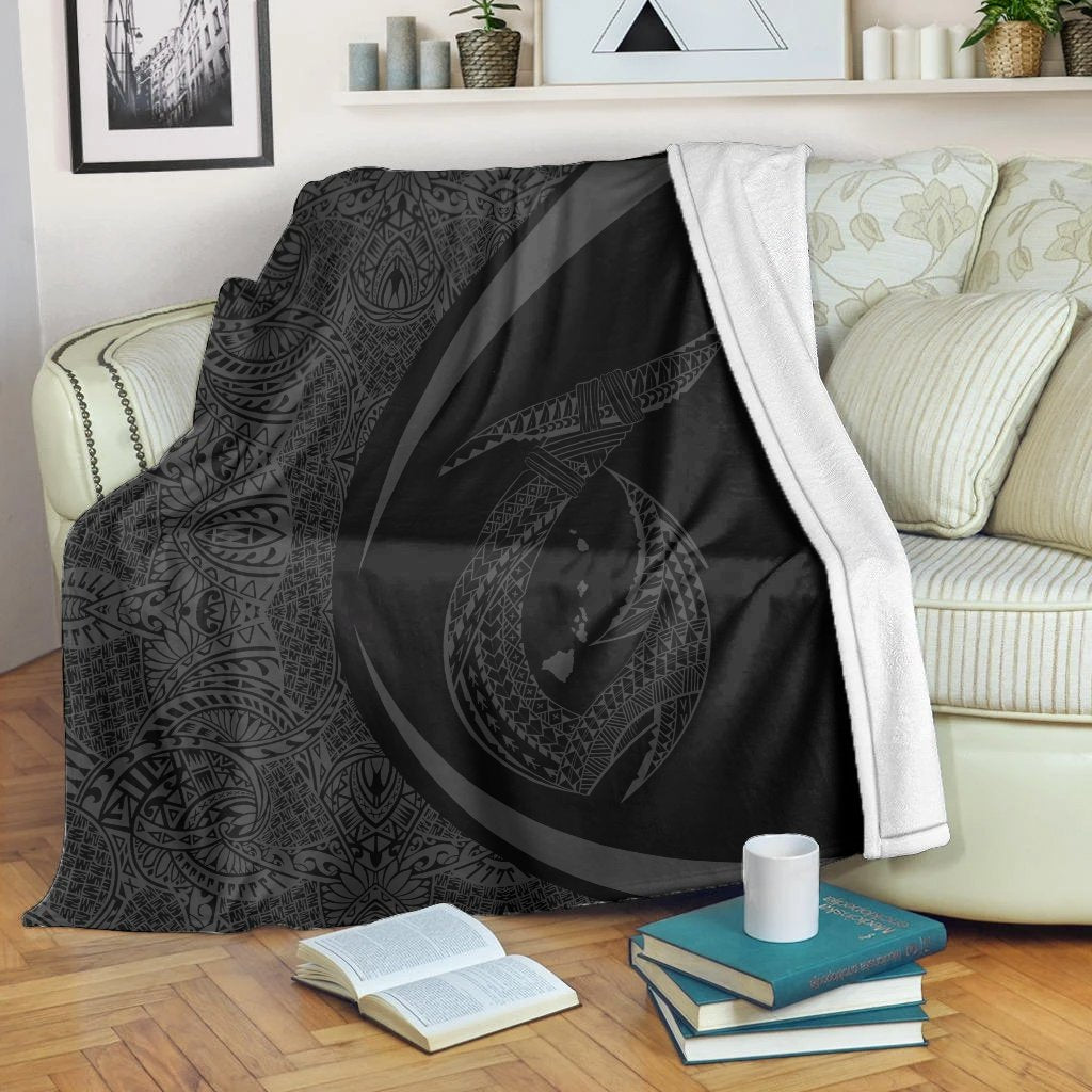 hawaii-fish-hook-polynesian-premium-blankets-circle-style-gray