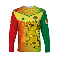 Long-sleeve shirt with lion and Senegal crest graphic in reggae colors