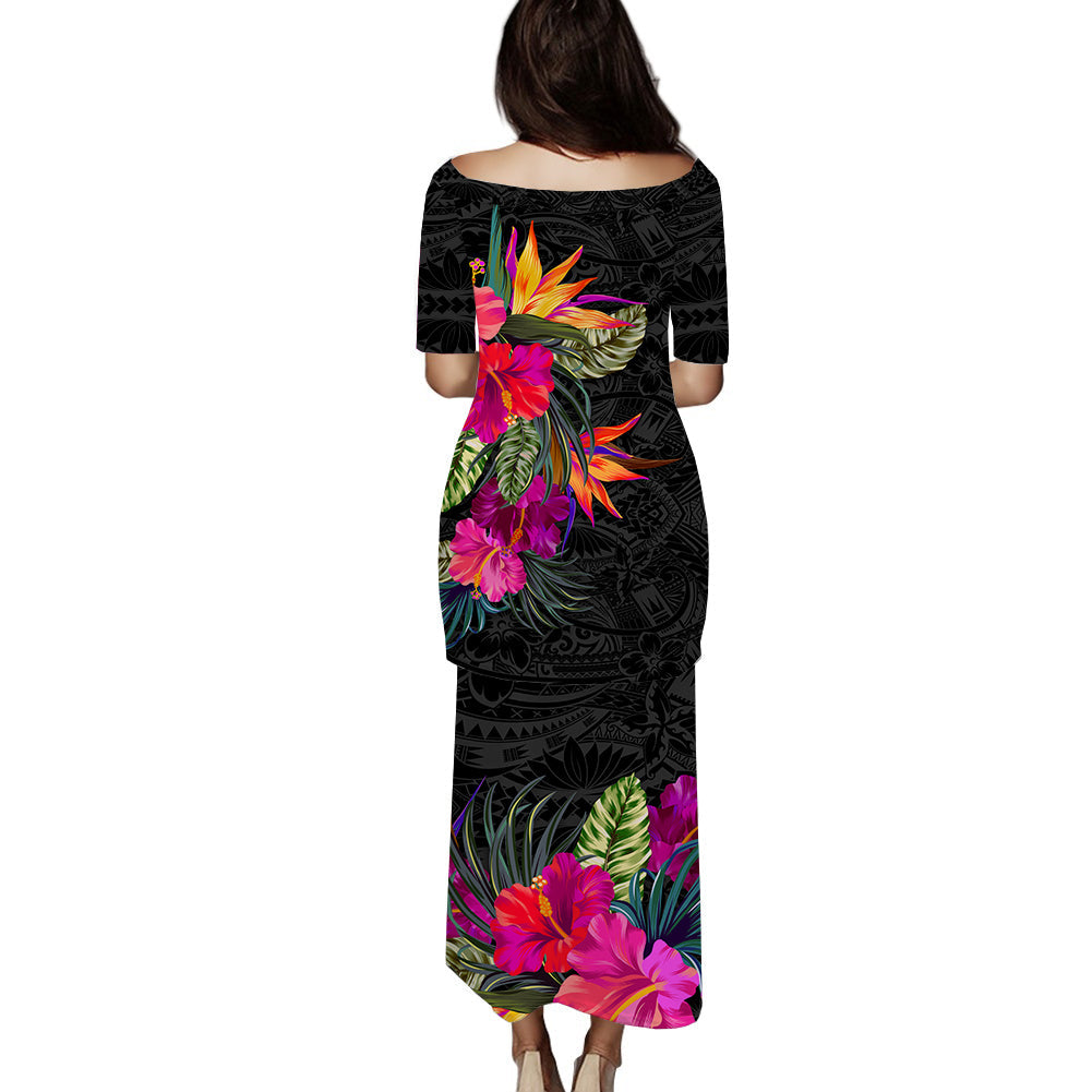 Black long dress with tropical floral print, square back neckline, 3/4 sleeves