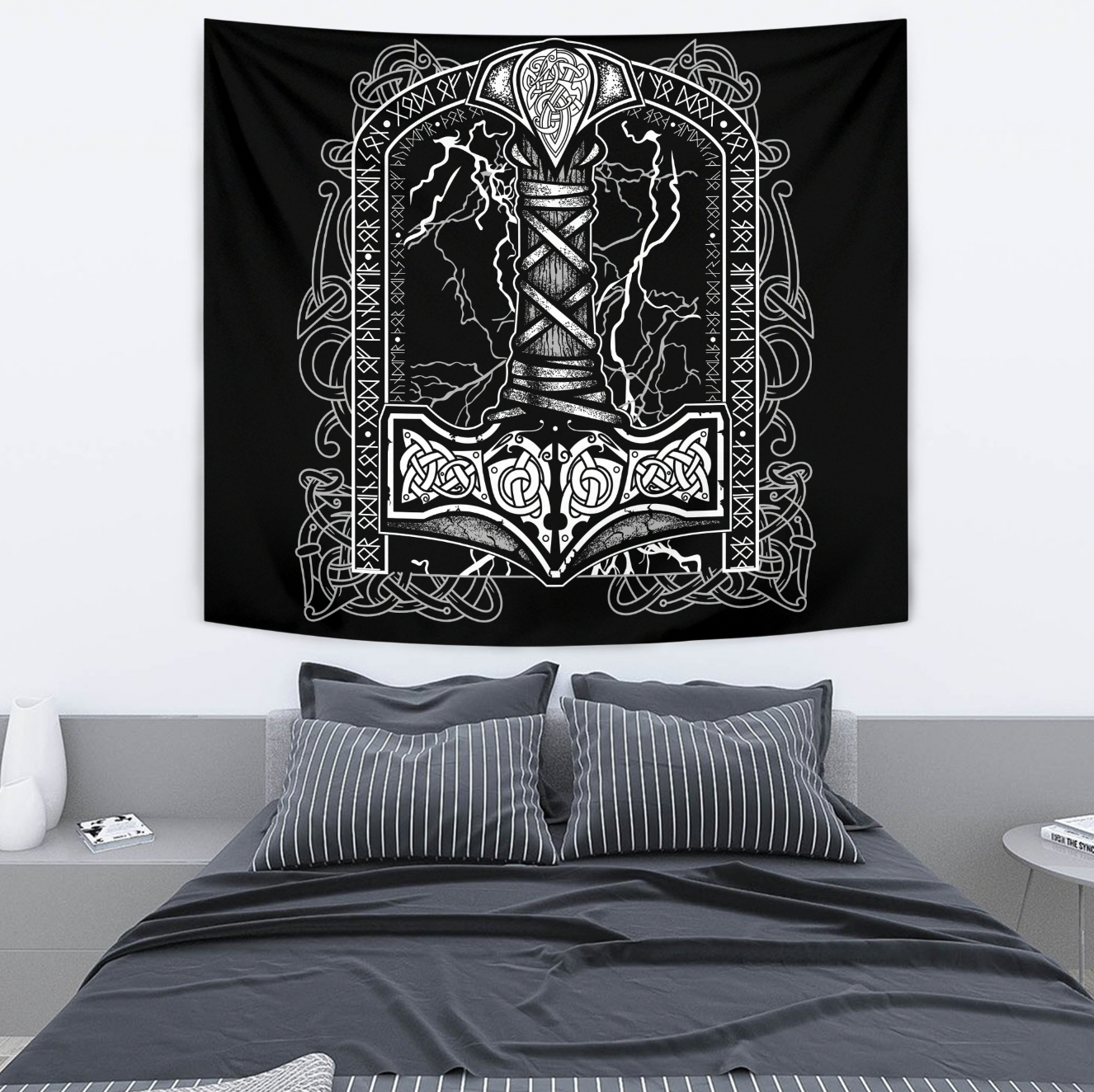 viking-tapestry-mjolnir-hammer