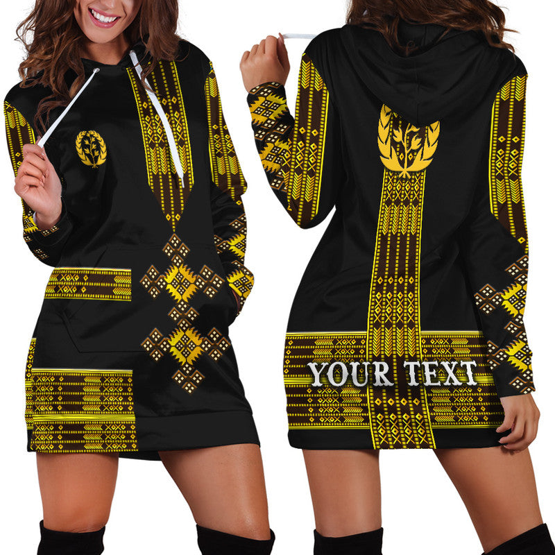 Hoodie dress in Black mit gelbem Ethno-Muster, Kordelzug-Kapuze und „YOUR TEXT“