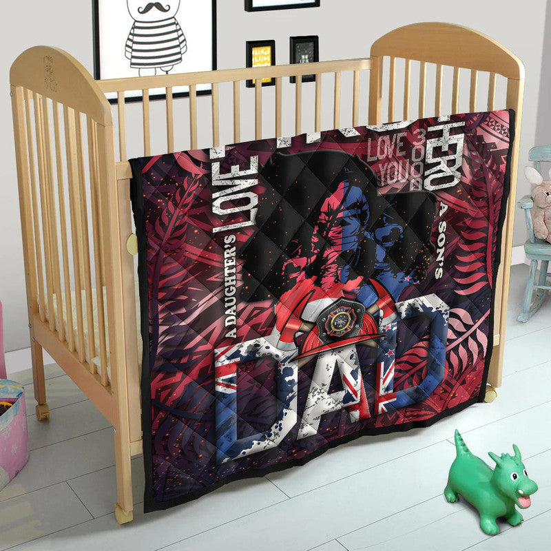Firefighter dad premium quilt, red Maori pattern with UK flag and firefighter helmet badge