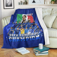 Blue Italy UEFA Euro 2020 Champions blanket with player graphic and white backing edge