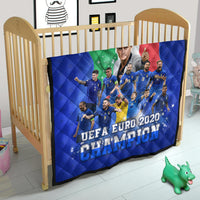 Blue quilt blanket with Italy flag, players, and 'EURO 2020 CHAMPION' text