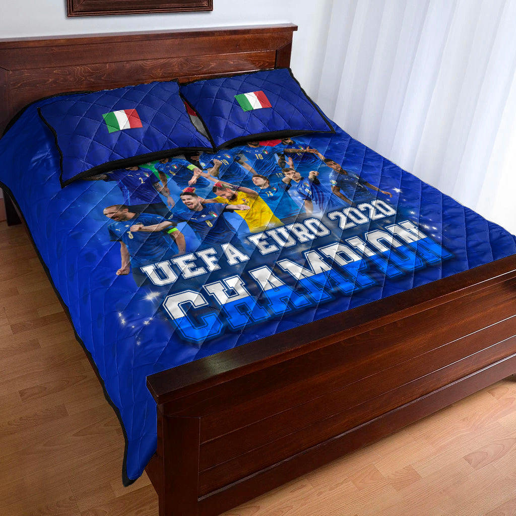 Blue quilt bed set with two pillows; Italian flag details and UEFA Euro 2020 Champion text