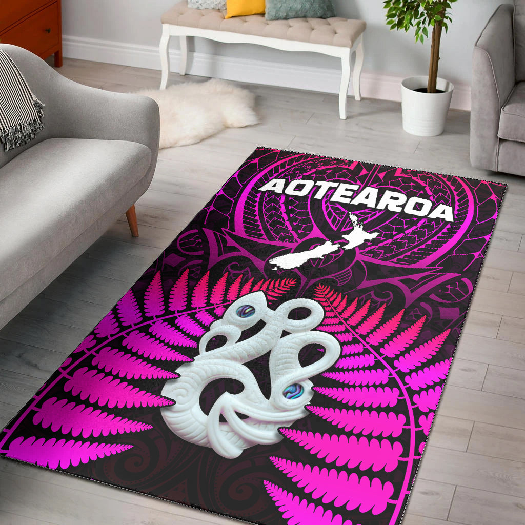 Wonder Print Shop Aotearoa purple area rug with white hei tiki and fern pattern