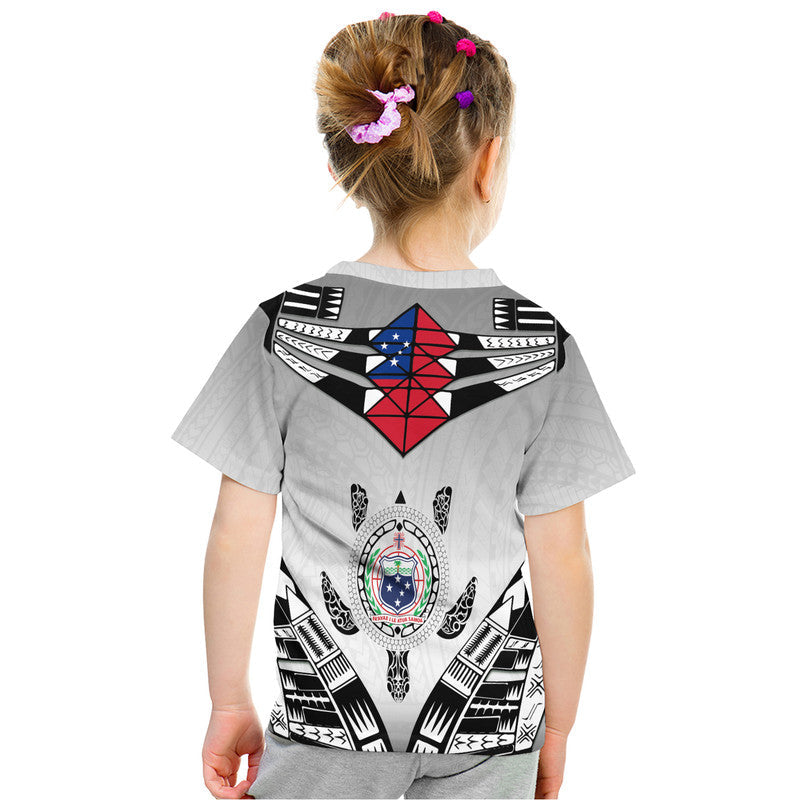 Light gray kids T-shirt back with circular crest and red/blue star diamond graphic