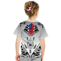 White kids Black Saturday T-shirt back: Samoan crest circle with shield, short sleeves