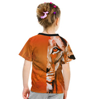 Kinder T-Shirt Oranje, rugprint met leeuwenkop en zwarte kraag