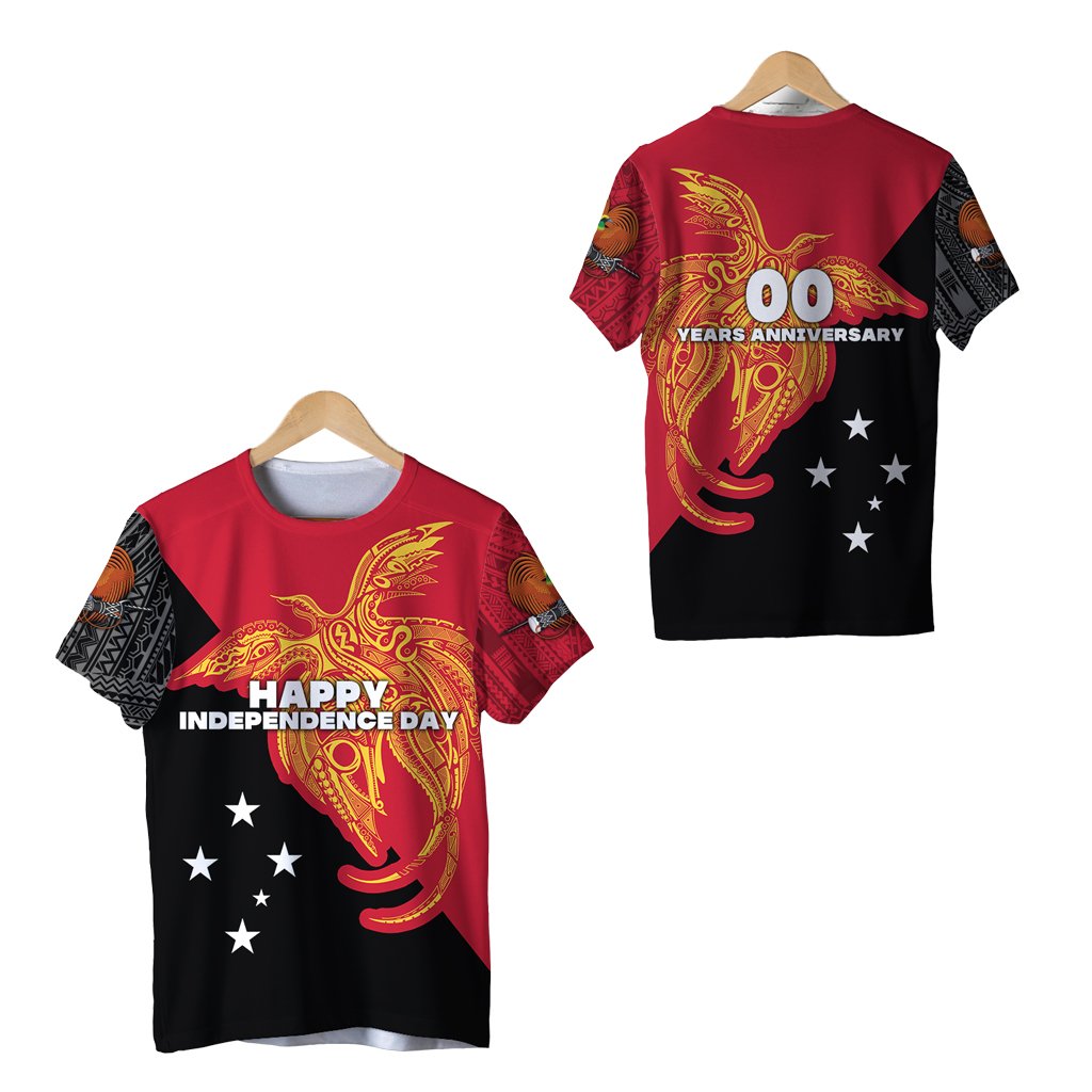 Red/black T-shirt with golden rooster, “Happy Independence Day” text and star pattern