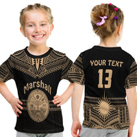 Kid T-Shirt schwarz mit goldenem Marshall-Wappen und Tribal-Muster