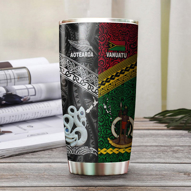 new-zealand-and-vanuatu-tumbler-together-black