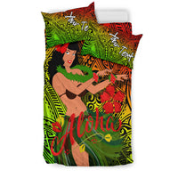 Reggae hula girl duvet set with tribal artwork, red-green colors and 'Aloha' text