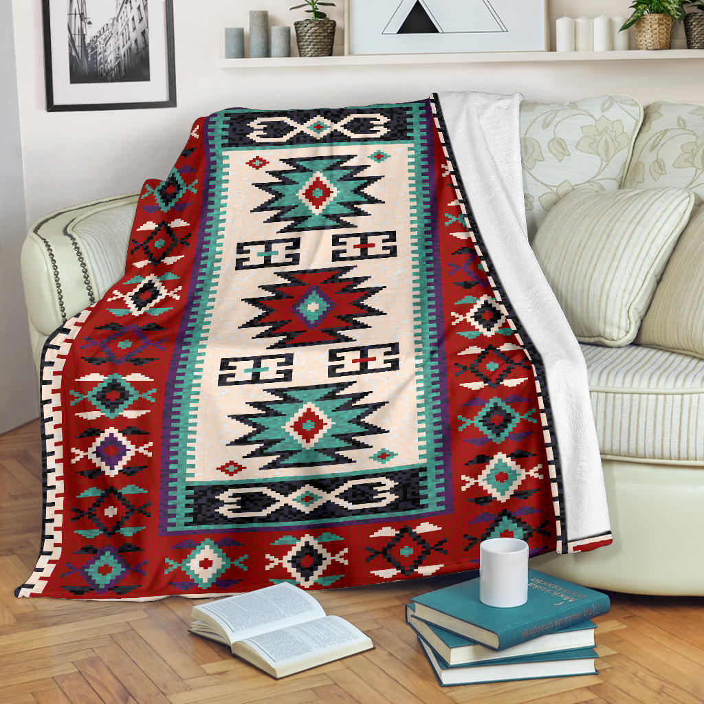 geometric-red-pattern-blanket