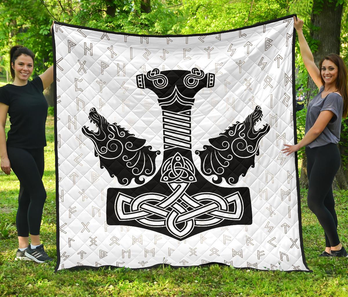 viking-thor-s-hammer-mjollnir-premium-quilt