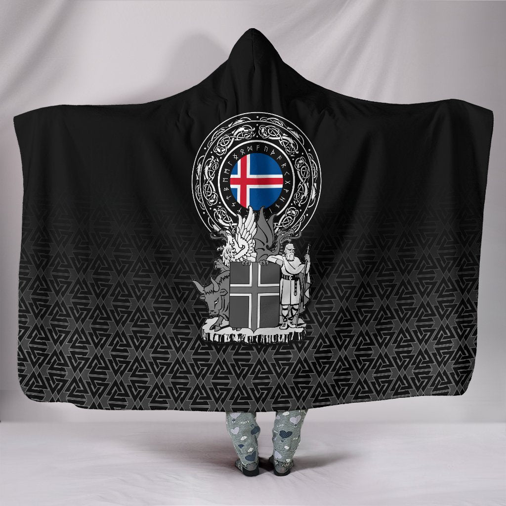 viking-hooded-blanket-iceland-coat-of-arms