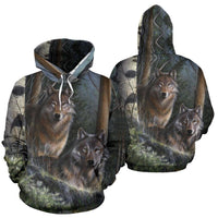 Zwei Pulloverhoodies im Paar-Style mit Alloverprint von Wölfen, Kapuze und Kordelzug