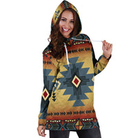 Hoodie-Kleid mit Kapuze und großen Dreiecks- und Streifenmotiven