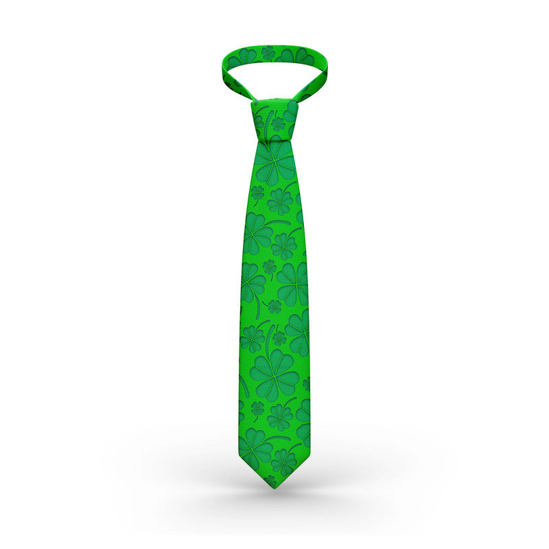 Green clover print necktie with narrow tip