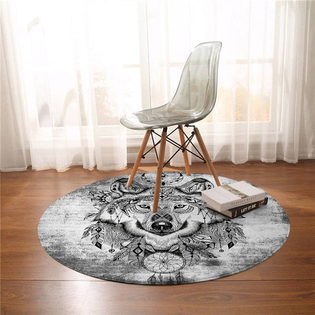 Round black-and-white wolf rug with detailed face art and dreamcatcher motifs